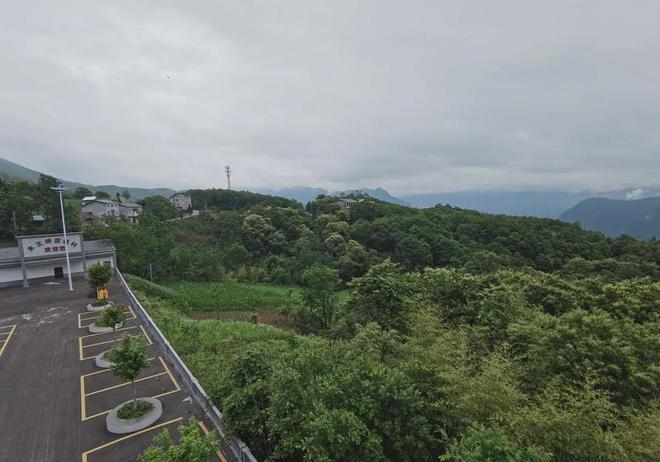 明星邀你参加2024重庆(巫溪红池坝)避暑休闲音乐节!吃农家美食、住宿就到木王坪度假村