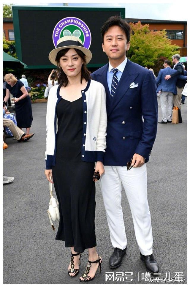 2024温网：孙俪邓超带儿女亮相服装搭配好贵气周杰伦胡子拉碴(图4)