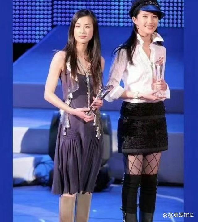 神颜！看了黄圣依和刘亦菲20年前的合影才懂杨子为何怒砸600万(图7)