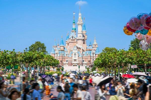 九游娱乐：上海迪士尼2024年接待147