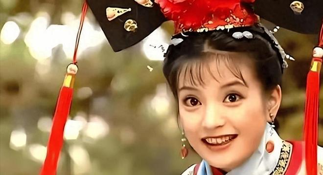 封杀4年49岁赵薇又有消息因胃癌去世传闻
